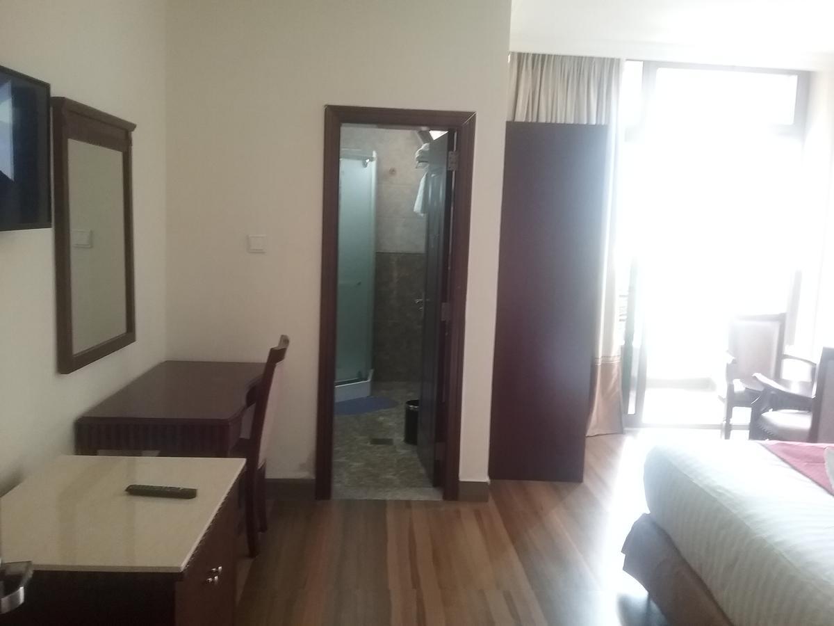 Water Front Hotel บาเฮอร์ดาร์ ภายนอก รูปภาพ