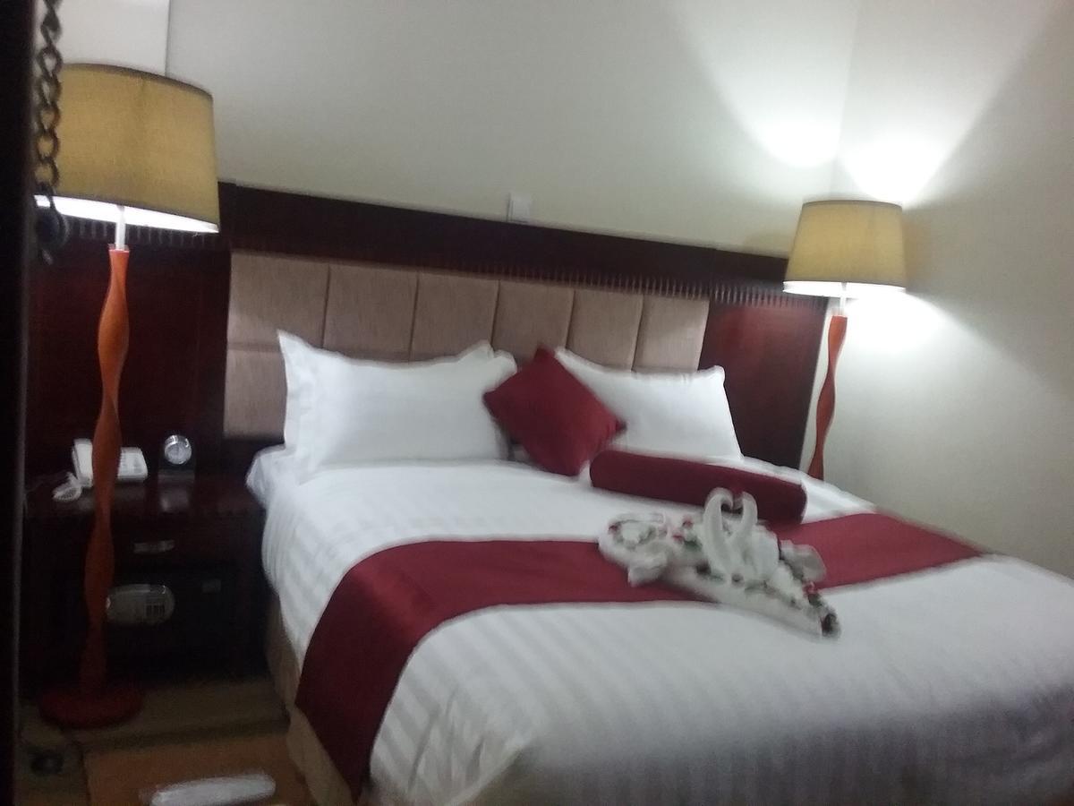 Water Front Hotel บาเฮอร์ดาร์ ภายนอก รูปภาพ