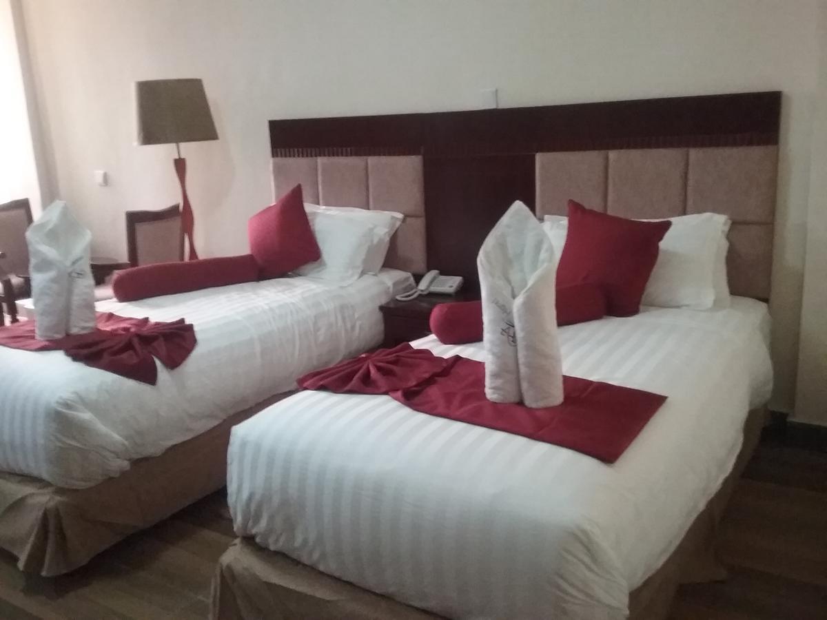 Water Front Hotel บาเฮอร์ดาร์ ภายนอก รูปภาพ