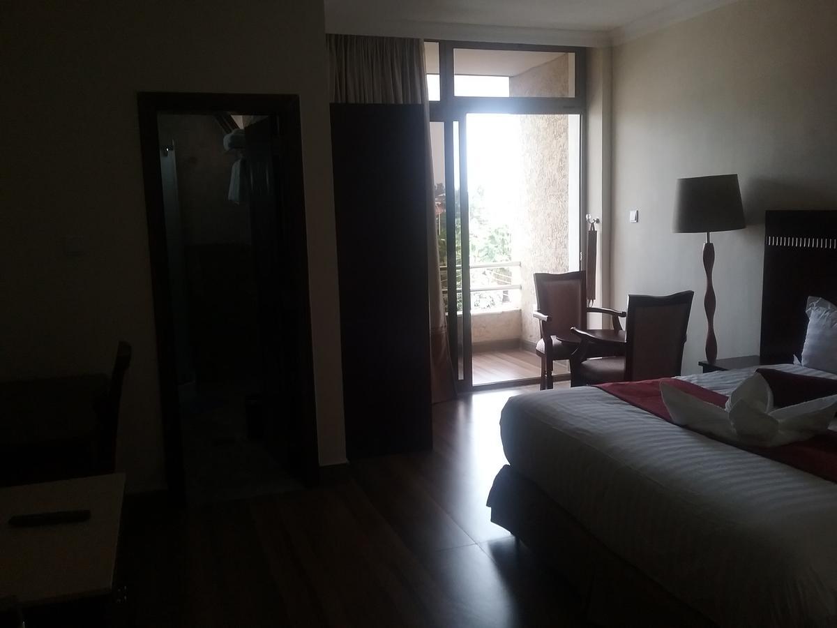 Water Front Hotel บาเฮอร์ดาร์ ภายนอก รูปภาพ