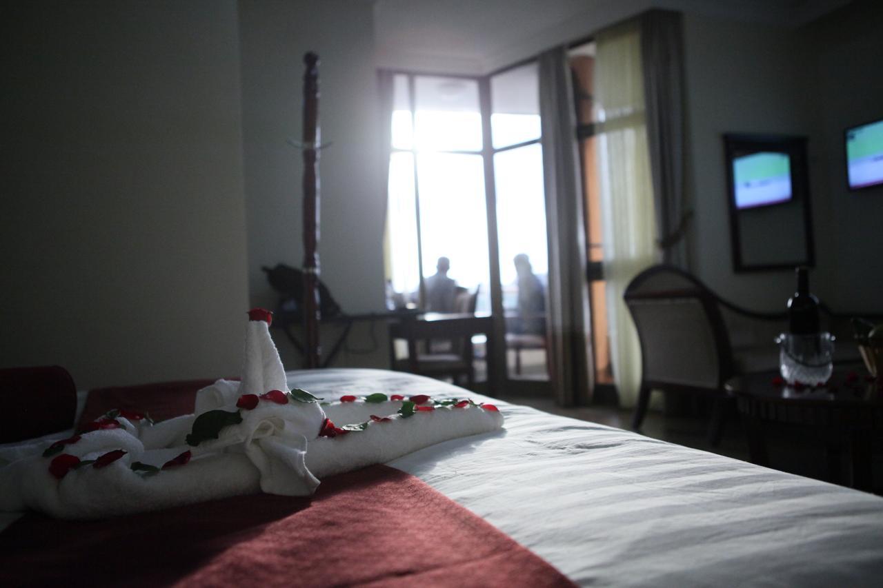Water Front Hotel บาเฮอร์ดาร์ ภายนอก รูปภาพ