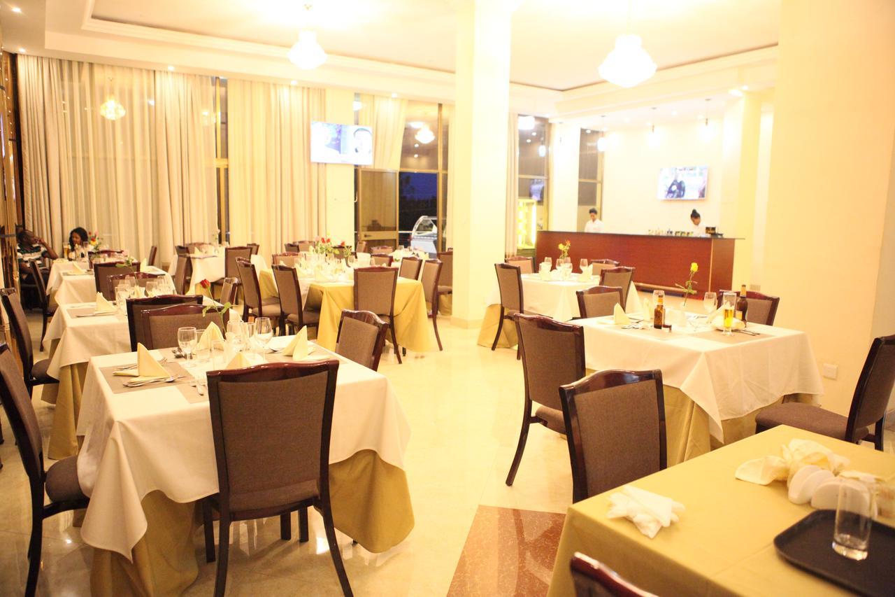 Water Front Hotel บาเฮอร์ดาร์ ภายนอก รูปภาพ