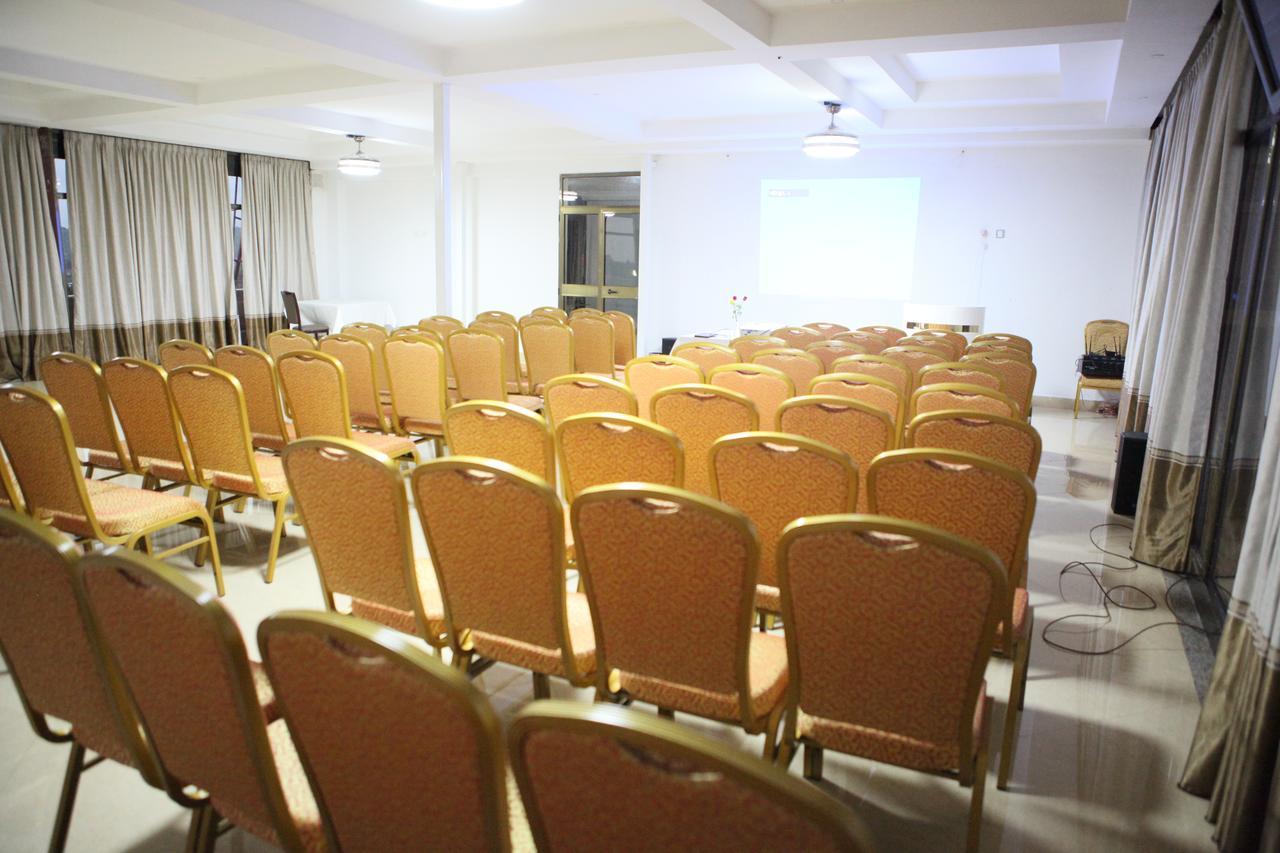 Water Front Hotel บาเฮอร์ดาร์ ภายนอก รูปภาพ