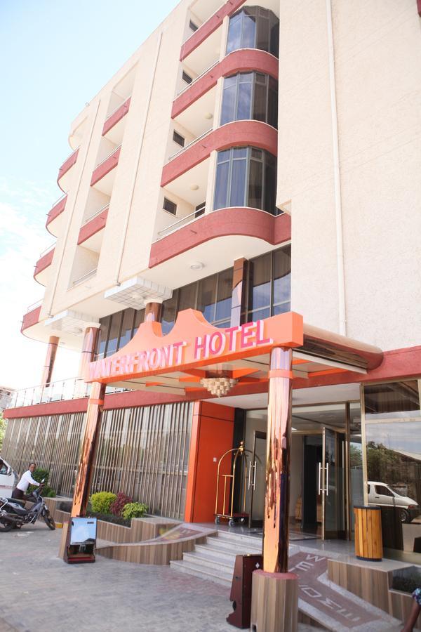 Water Front Hotel บาเฮอร์ดาร์ ภายนอก รูปภาพ