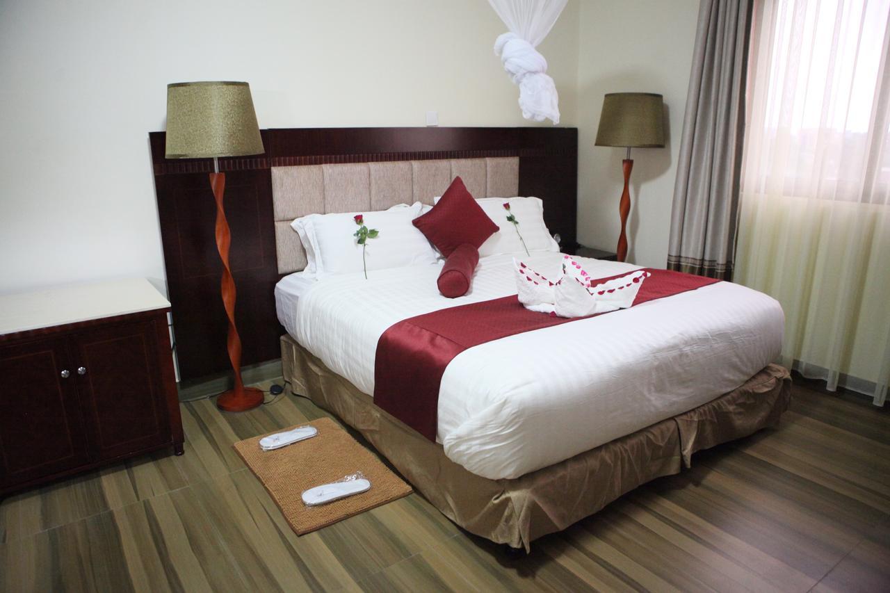 Water Front Hotel บาเฮอร์ดาร์ ภายนอก รูปภาพ